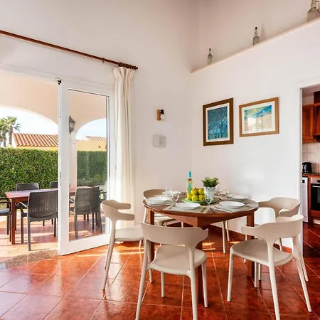 Avellano By * Cala en Bosch